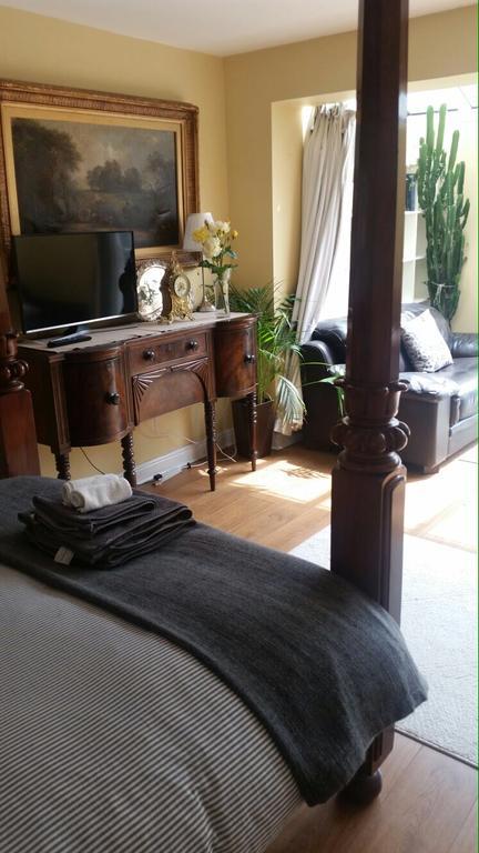 Lynbrook Grove Guesthouse ロンドン エクステリア 写真