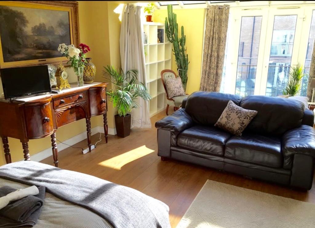 Lynbrook Grove Guesthouse ロンドン エクステリア 写真